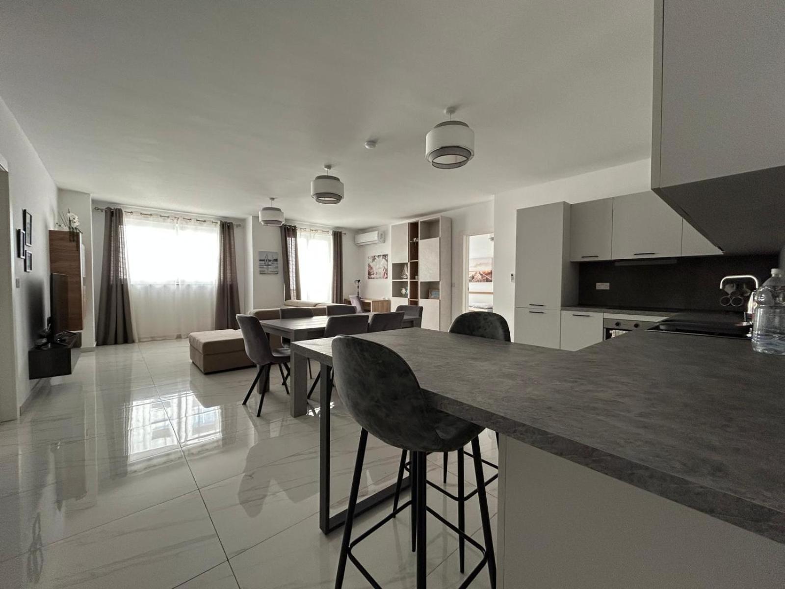Appartement Luxury Two Bedroom With Sofa Bed Sliema, Tigne Point! Sliema